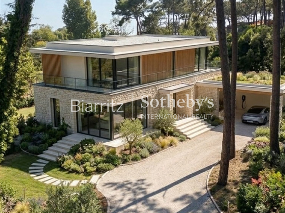 Maison Anglet - 3 chambres - 200m²