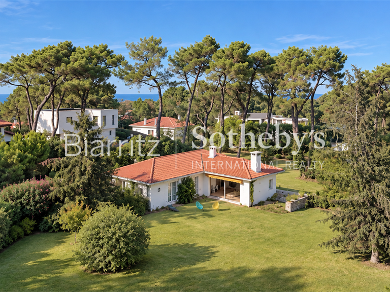 Maison Anglet - 3 chambres - 200m²