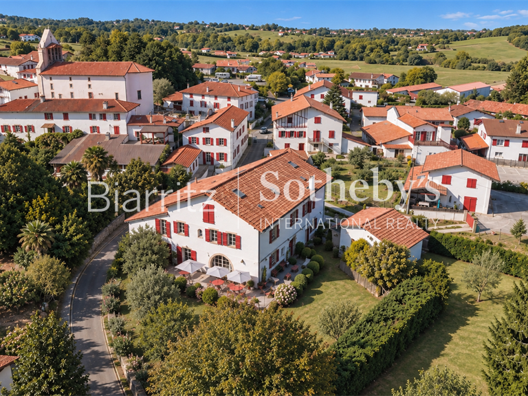 Maison Ahetze - 10 chambres - 700m²