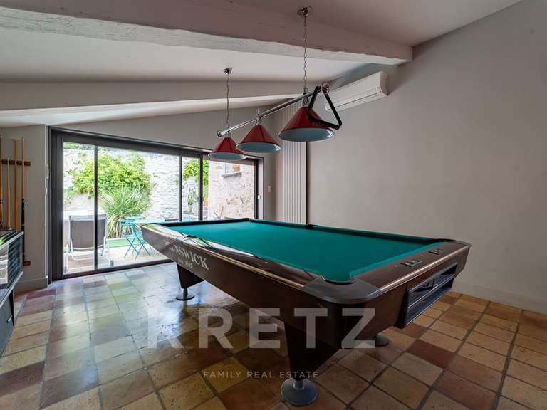 Maison Villeneuve-lès-Avignon - 5 chambres - 260m²