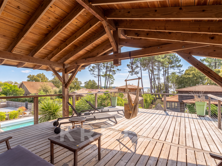 Maison Lacanau - 9 chambres - 325m²