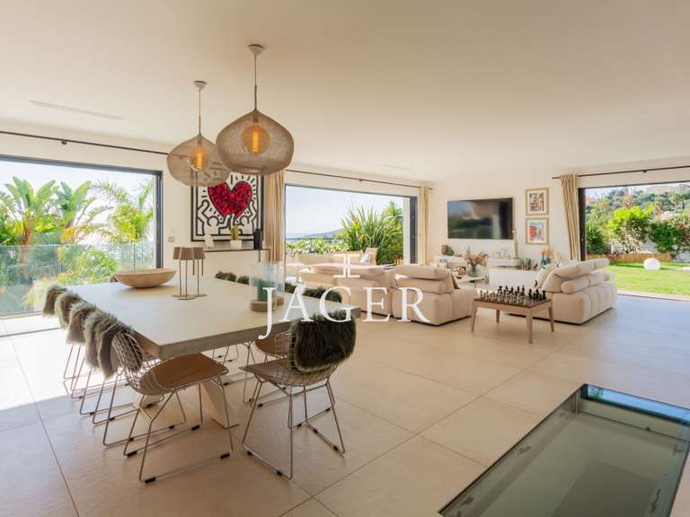 Villa avec Vue sur mer Les issambres - 5 chambres - 360m²