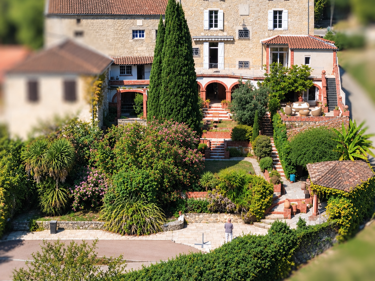 Maison Prayssas - 6 chambres - 318m²