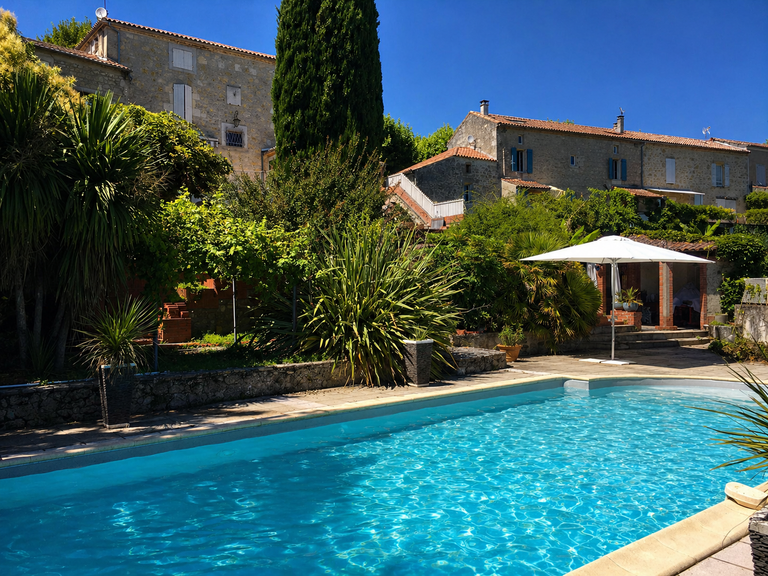 Maison Prayssas - 6 chambres - 318m²