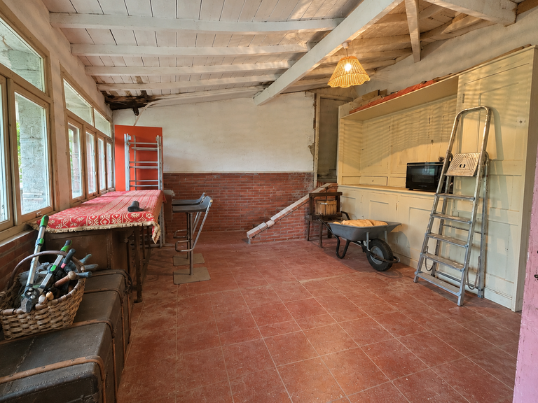 Maison Prayssas - 6 chambres - 318m²