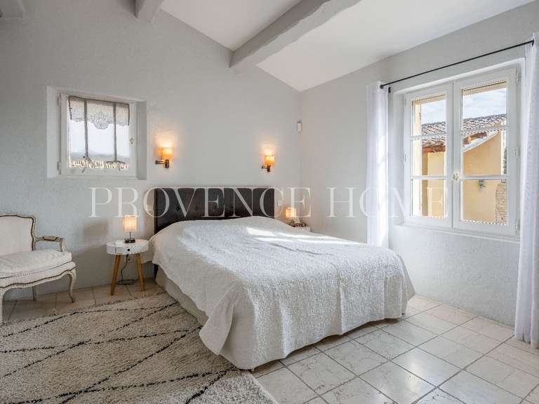 House Cabrières-d'Avignon - 4 bedrooms - 242m²
