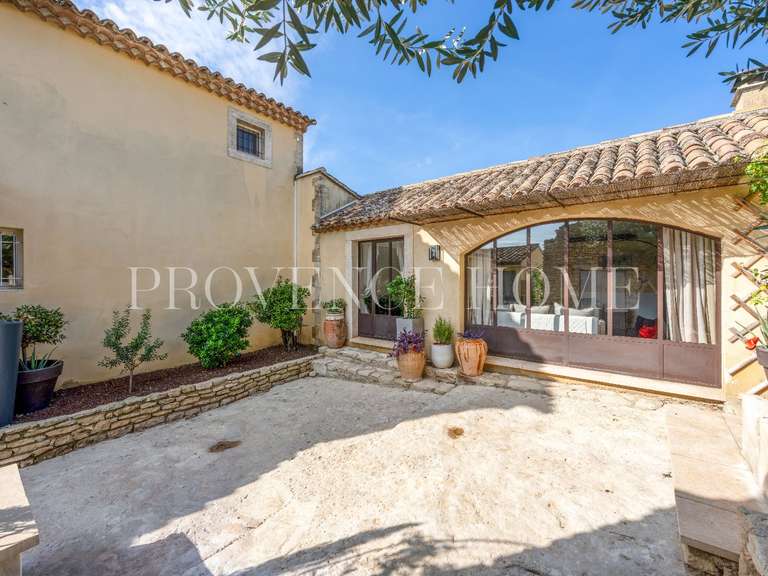 House Cabrières-d'Avignon - 4 bedrooms - 242m²