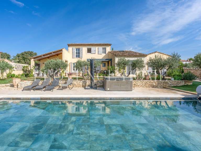 House Cabrières-d'Avignon - 4 bedrooms - 242m²