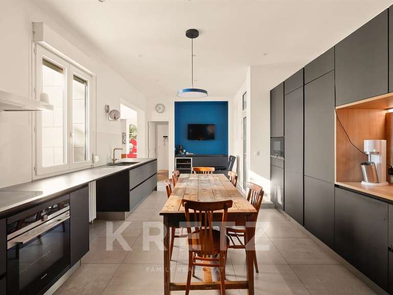 Maison Saint-Germain-en-Laye - 9 chambres - 565m²