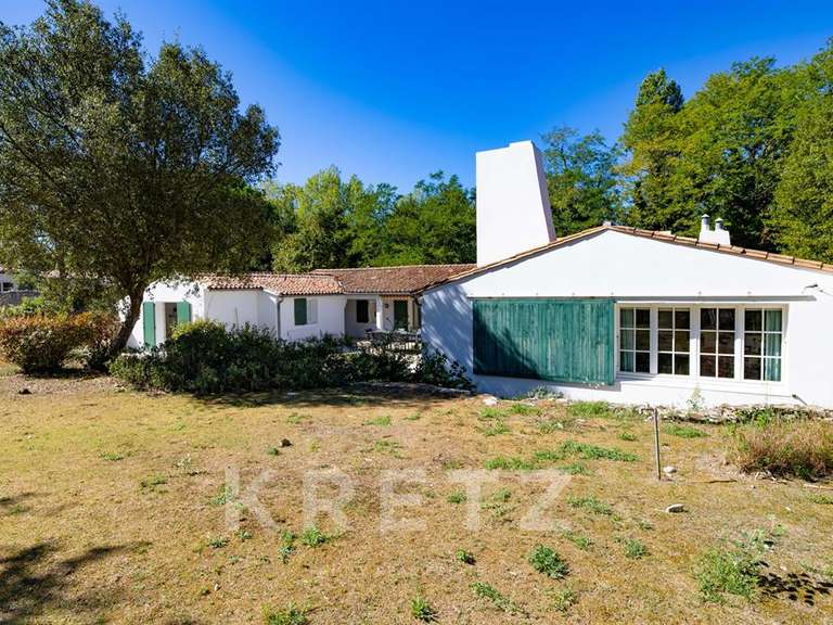 Maison Les Portes-en-Ré - 4 chambres - 188m²