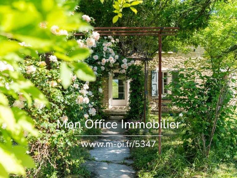Maison Mazan - 6 chambres - 354m²