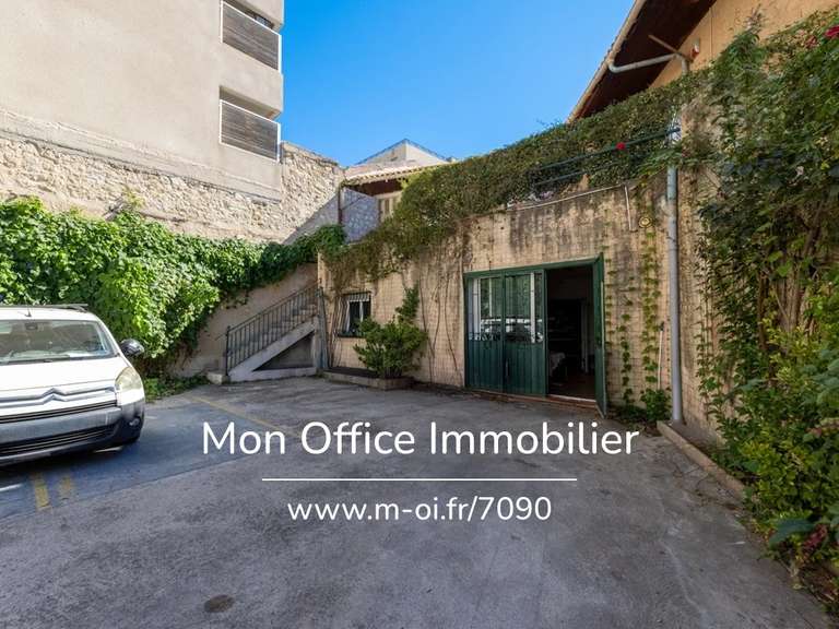 Maison Marseille 3e - 4 chambres - 337m²