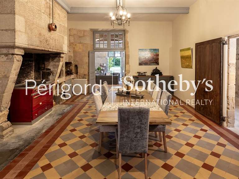 Maison Périgueux - 9 chambres - 543m²