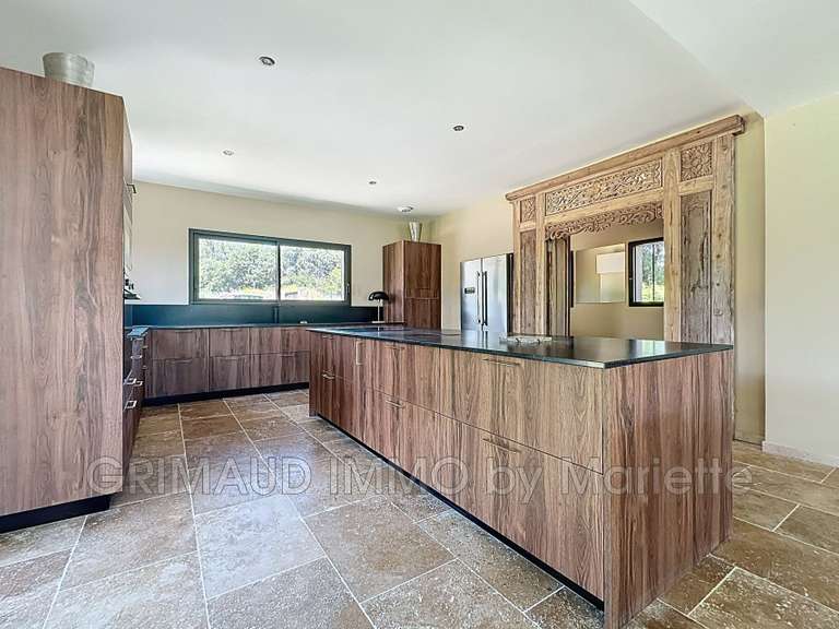 Villa Grimaud - 4 bedrooms - 300m²