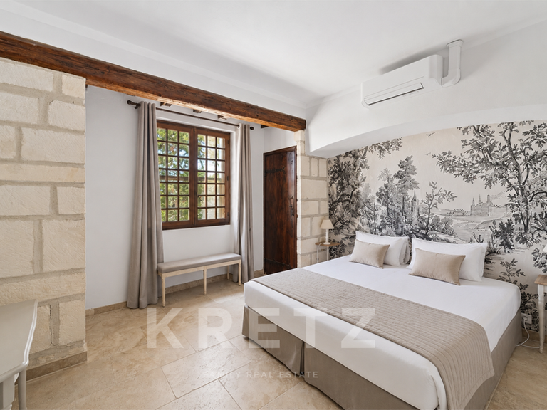Maison Arles - 8 chambres - 420m²