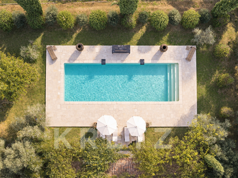 Maison Eygalières - 4 chambres - 328m²