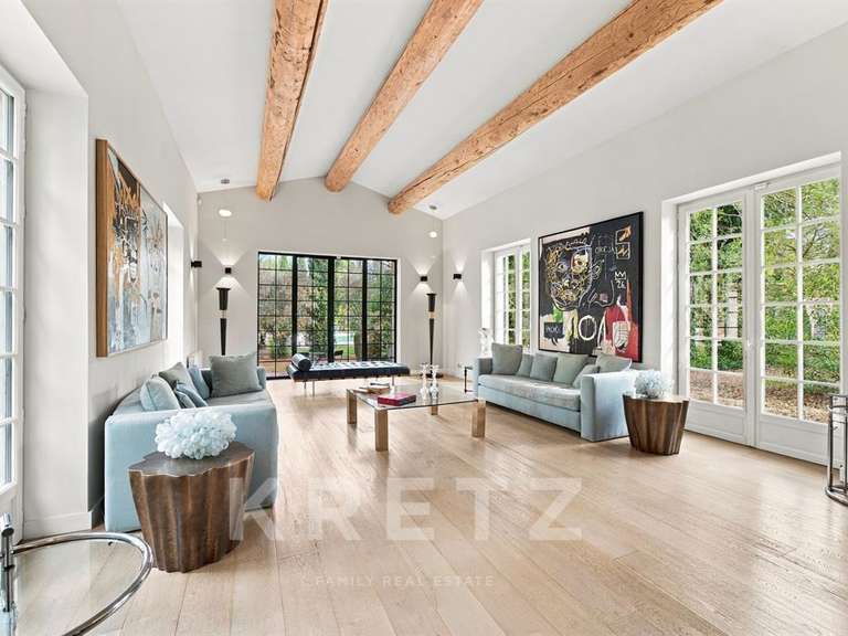 Maison Eygalières - 4 chambres - 328m²