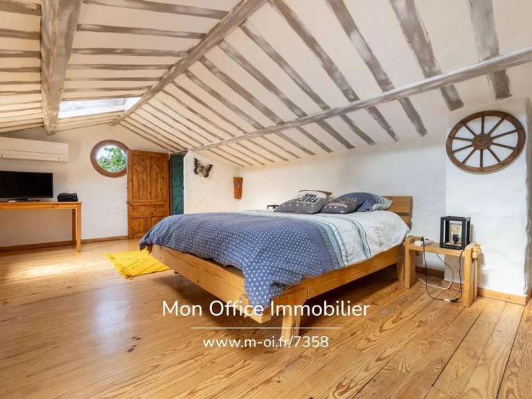 Maison Trets - 6 chambres - 288m²