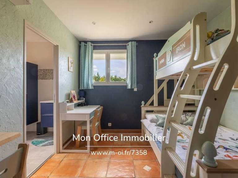 Maison Trets - 6 chambres - 288m²
