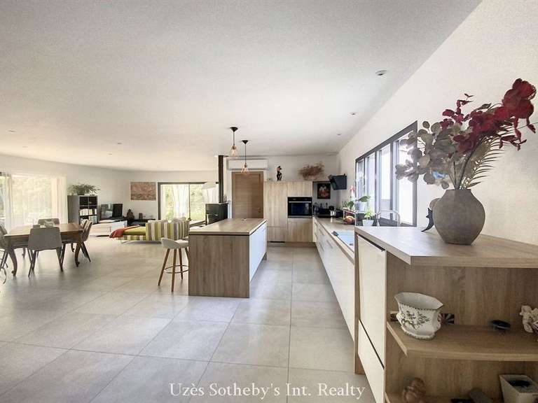 Maison Uzès - 3 chambres - 140m²