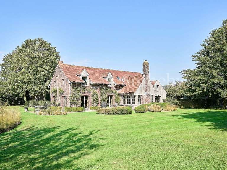 Maison Roncq - 5 chambres - 395m²