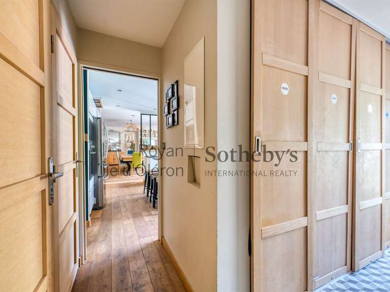 Maison Saint-Palais-sur-Mer - 6 chambres - 180m²