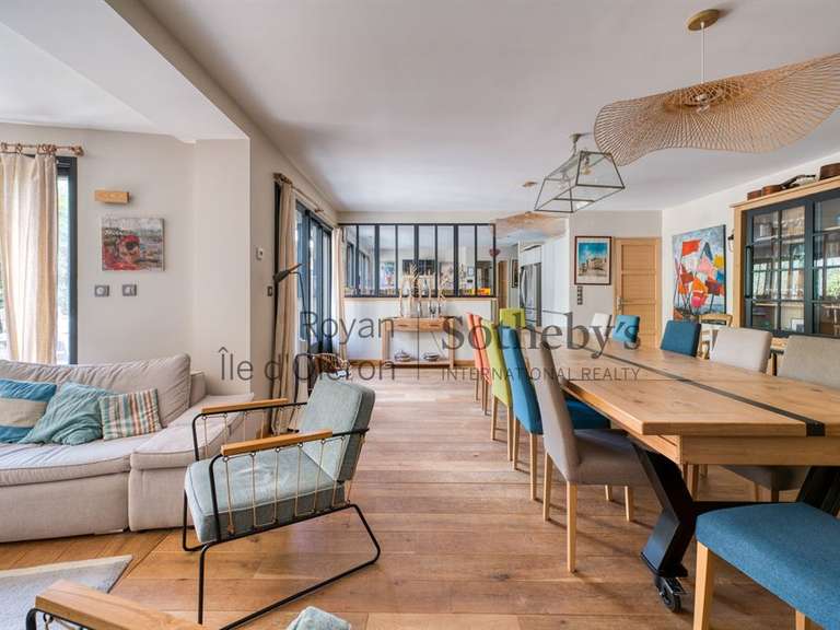 Maison Saint-Palais-sur-Mer - 6 chambres - 180m²