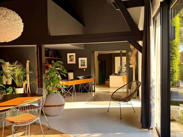 House Saint-Jean-du-Cardonnay - 4 bedrooms - 254m²