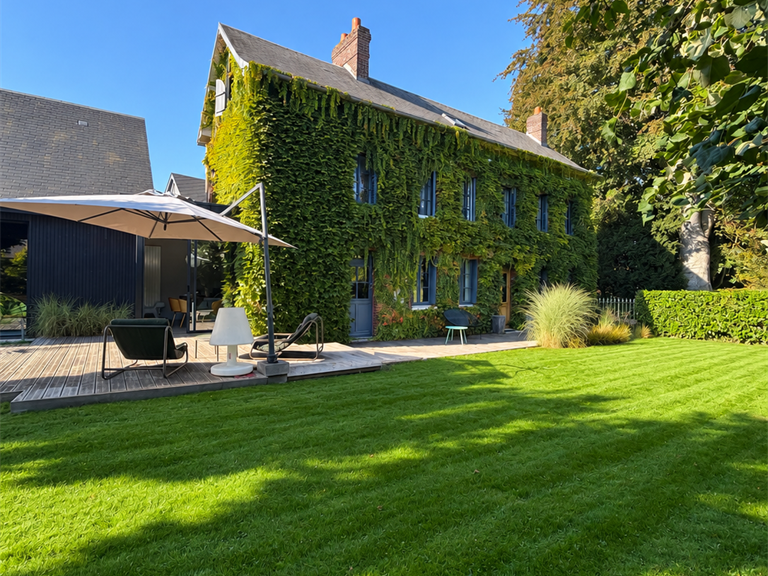 House Saint-Jean-du-Cardonnay - 4 bedrooms - 254m²