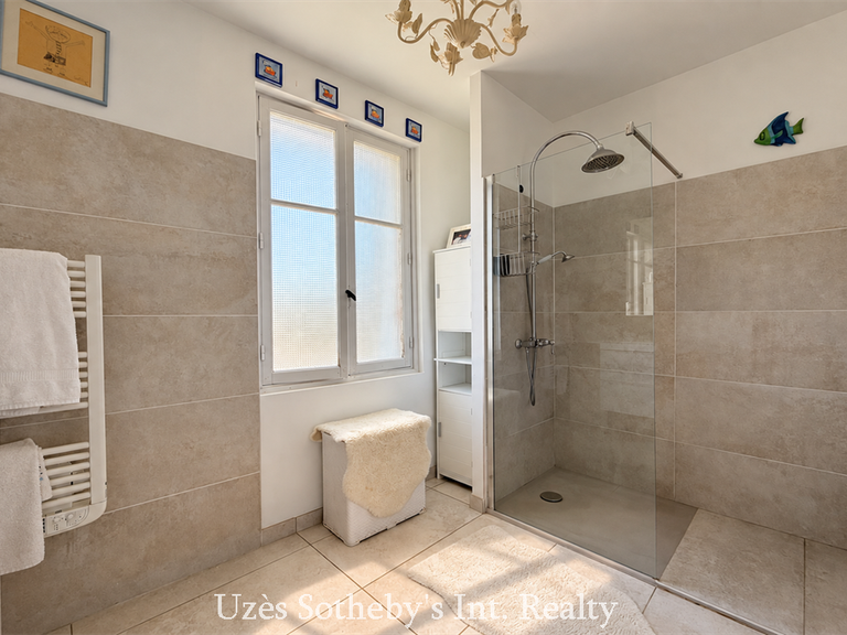 Maison Sauve - 4 chambres - 276m²
