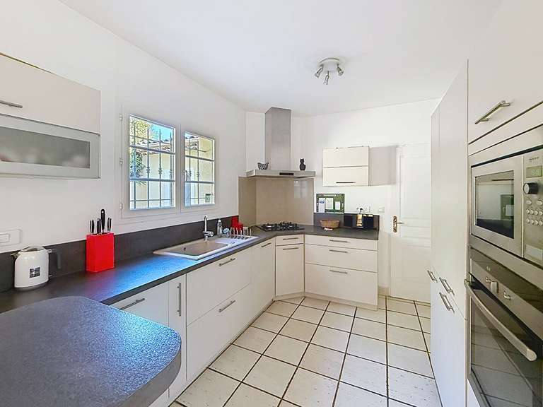 Maison Villeneuve-lès-Avignon - 4 chambres - 160m²