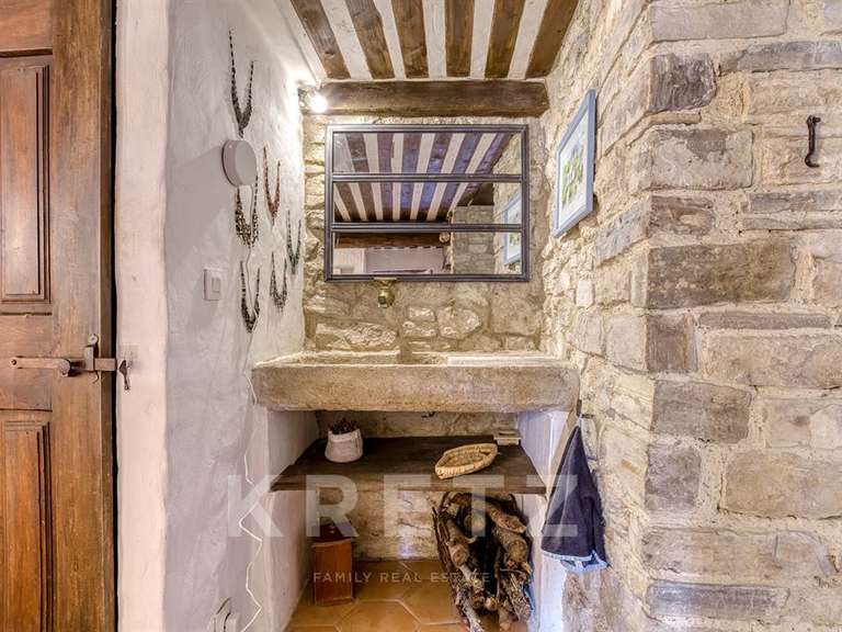 Maison Pierrevert - 5 chambres - 318m²