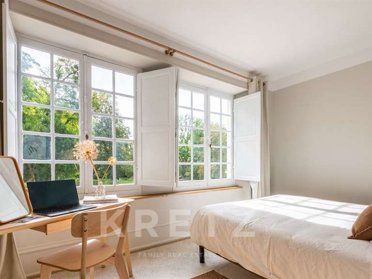 Maison Dijon - 5 chambres - 260m²