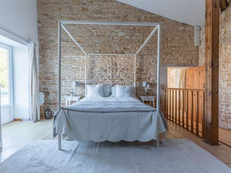 Maison Mairé-Levescault - 8 chambres - 350m²