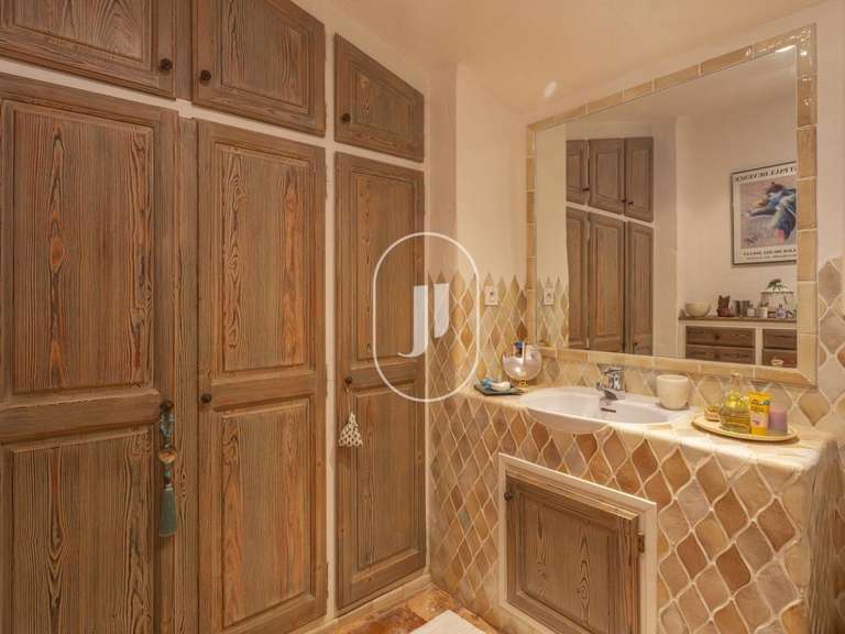 Maison La Garde-Freinet - 5 chambres - 245m²