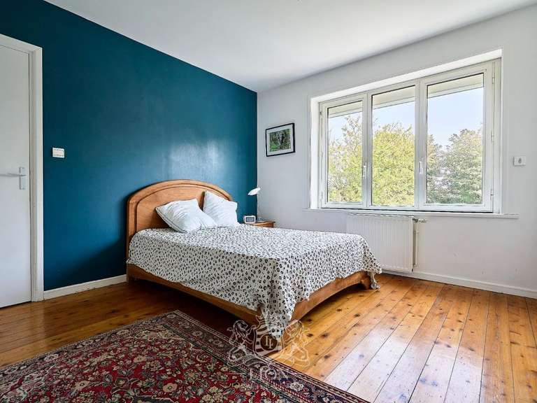 Maison Tourcoing - 4 chambres - 151m²