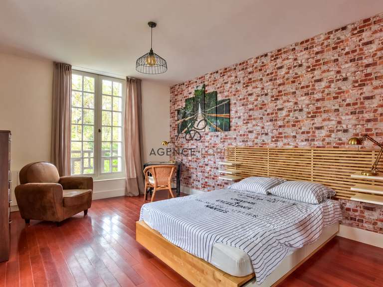 Maison Le Vésinet - 6 chambres - 214m²