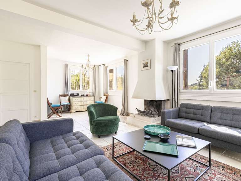 House Saint-Germain-en-Laye - 6 bedrooms