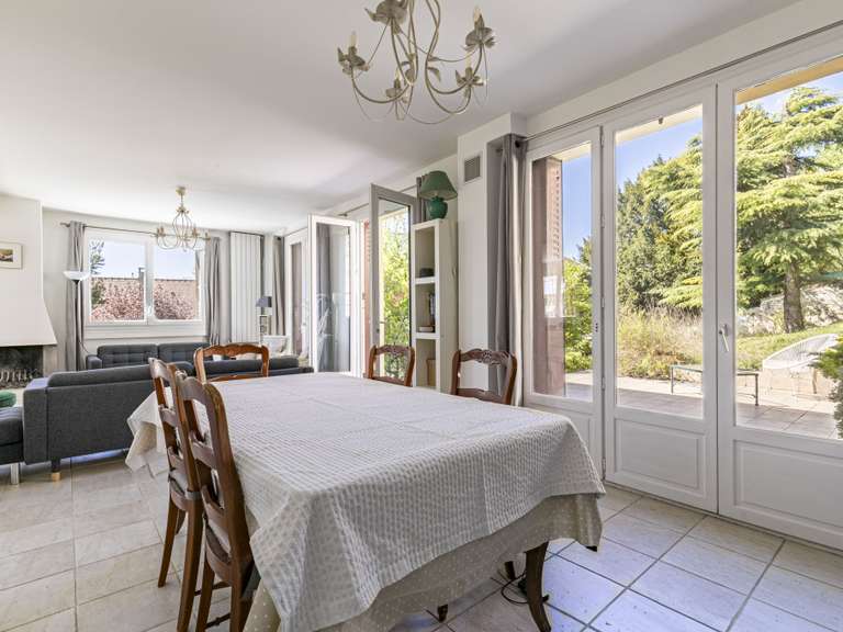 House Saint-Germain-en-Laye - 6 bedrooms