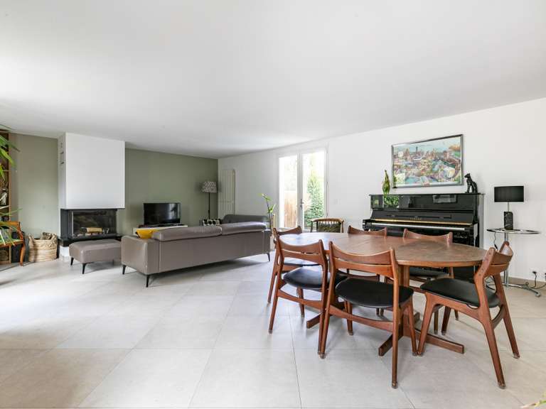 House Saint-Germain-en-Laye - 4 bedrooms