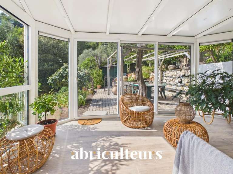 Maison Cantaron - 5 chambres - 223m²