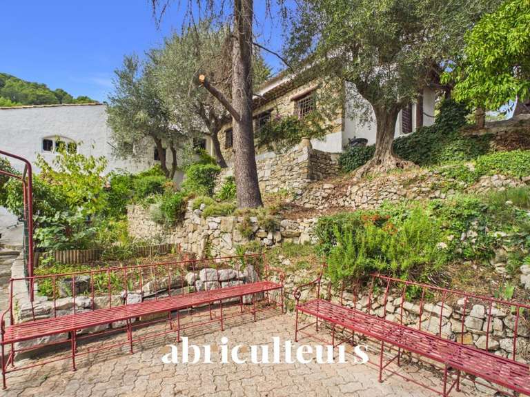 Maison Cantaron - 5 chambres - 223m²