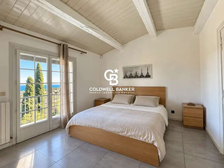 House Cavalaire-sur-Mer - 4 bedrooms - 160m²
