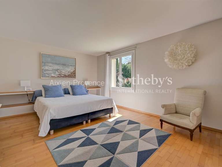Maison Cabriès - 5 chambres - 230m²