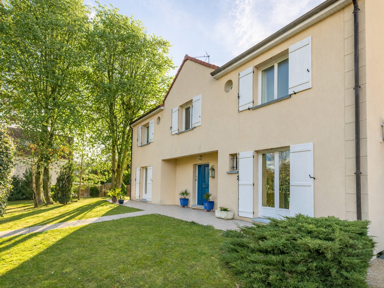 House Fourqueux - 5 bedrooms