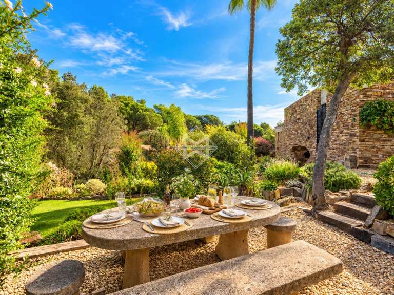 Villa Bormes-les-Mimosas - 5 chambres - 250m²