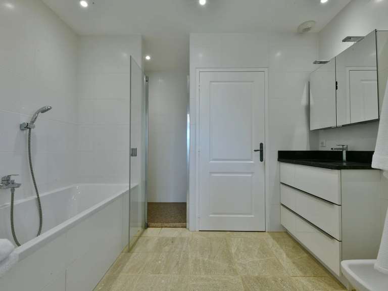 Propriété Uzès - 3 chambres - 154m²