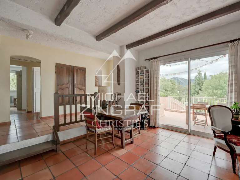 House Aubagne - 4 bedrooms - 175m²