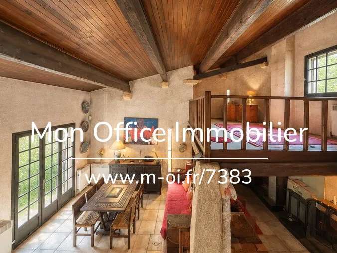 Maison Éguilles - 5 chambres - 170m²