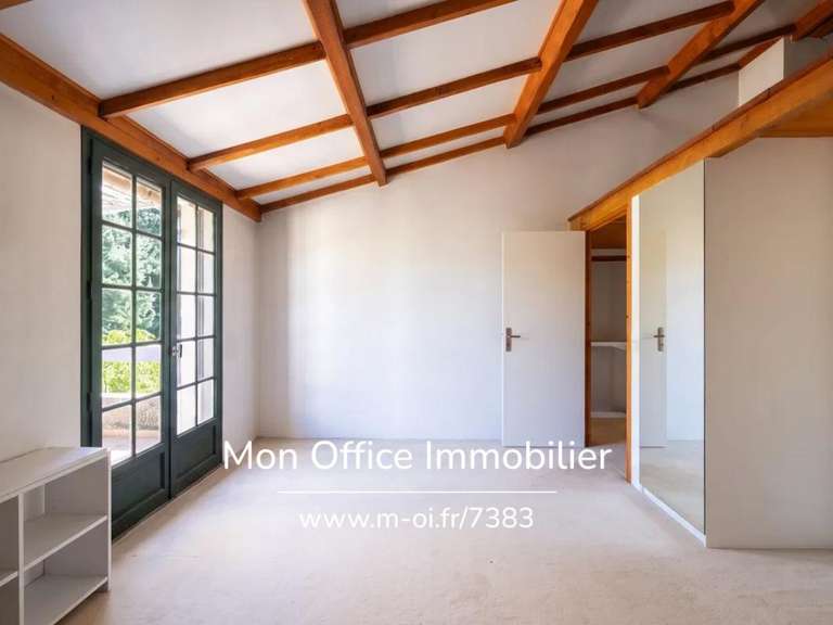 Maison Éguilles - 5 chambres - 170m²